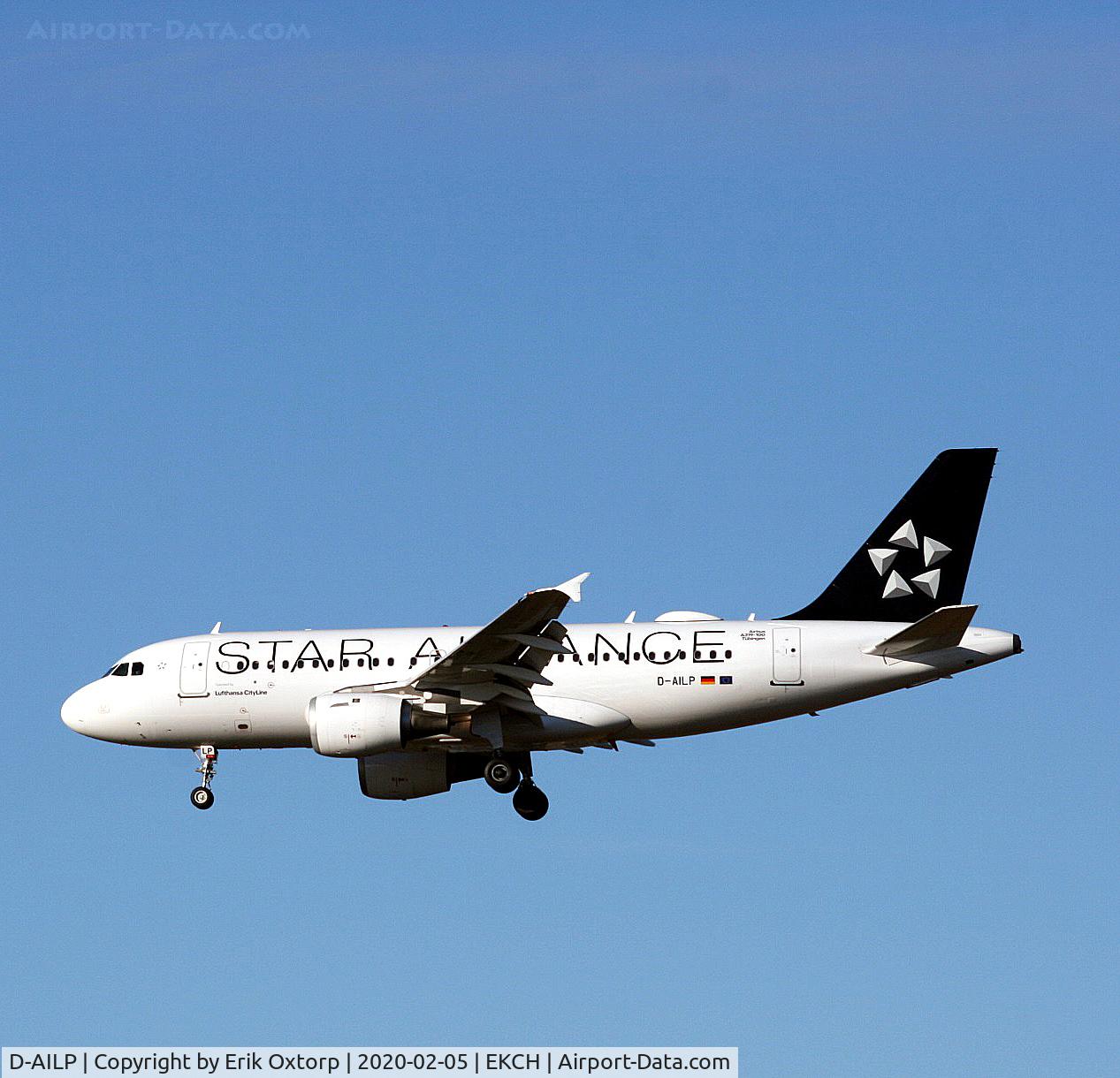 D-AILP, 1997 Airbus A319-114 C/N 717, D-AILP landing rw 22L