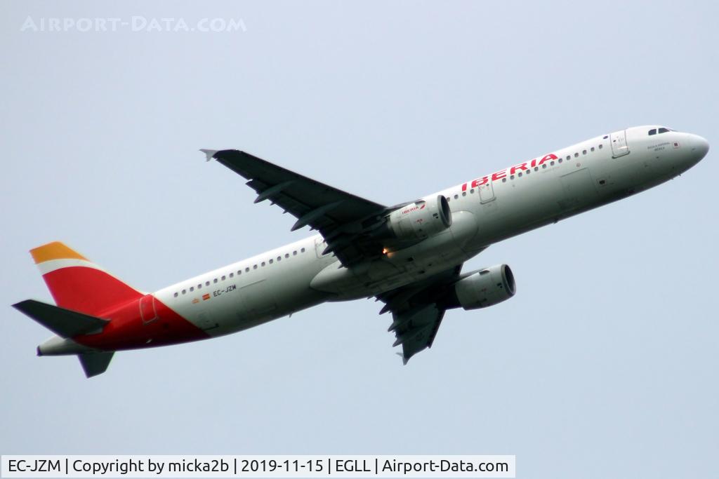 EC-JZM, 2007 Airbus A321-212 C/N 2996, Take off