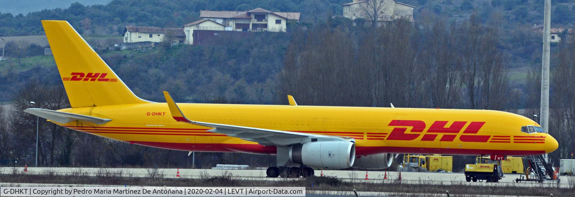 G-DHKT, Boeing 757-200 C/N 29428, Aeropuerto de Foronda - Vitoria-Gasteiz - Euskadi - España