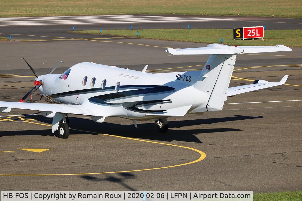 HB-FOS, 2000 Pilatus PC-12/45 C/N 366, Parked