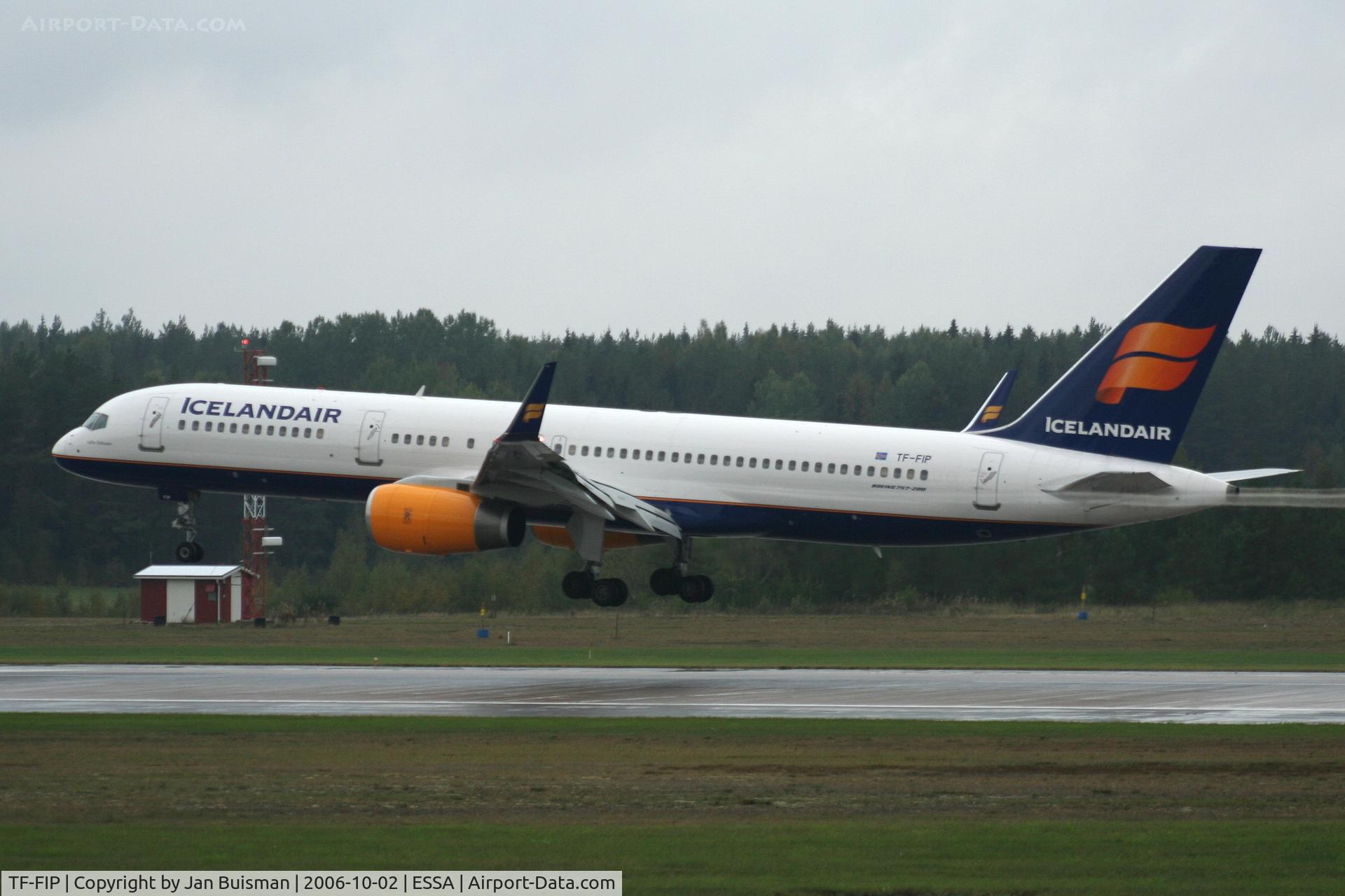 TF-FIP, 2000 Boeing 757-208 C/N 30423, Icelandair