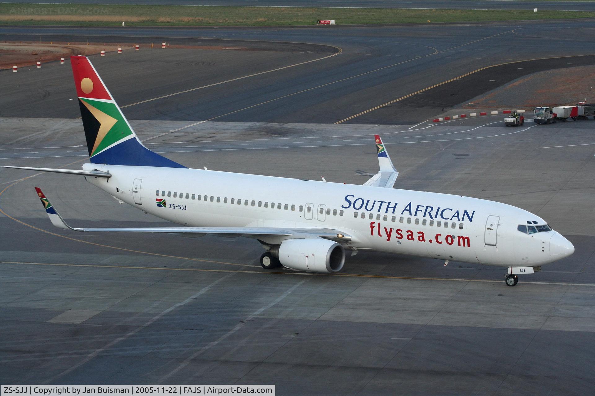 ZS-SJJ, 2000 Boeing 737-85F C/N 30567, South African Airways
