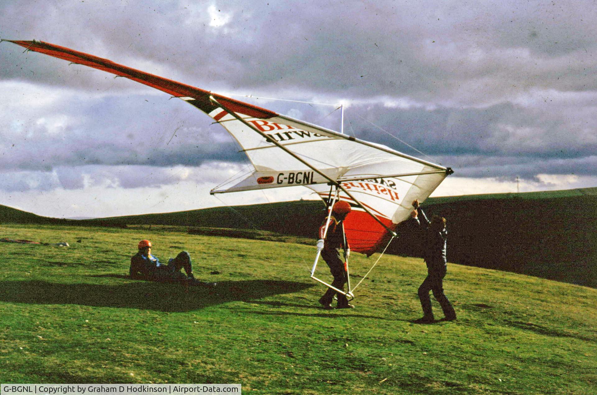 G-BGNL, Hiway Hang Gliders Ltd SUPER SCORPION C/N XX95C, Taken on the Brecon Beacons south Wales