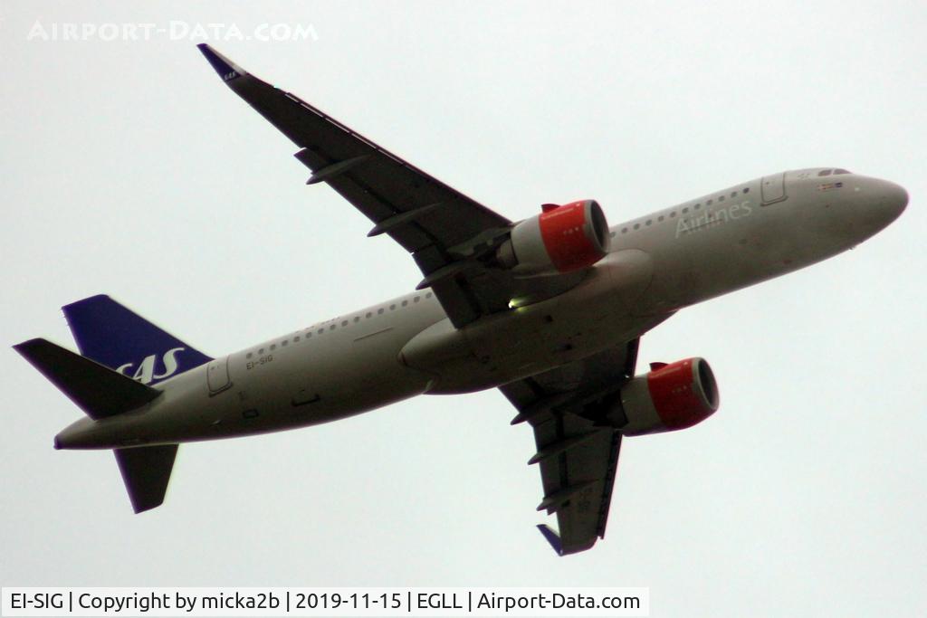 EI-SIG, 2018 Airbus A320-251N C/N 8333, Take off