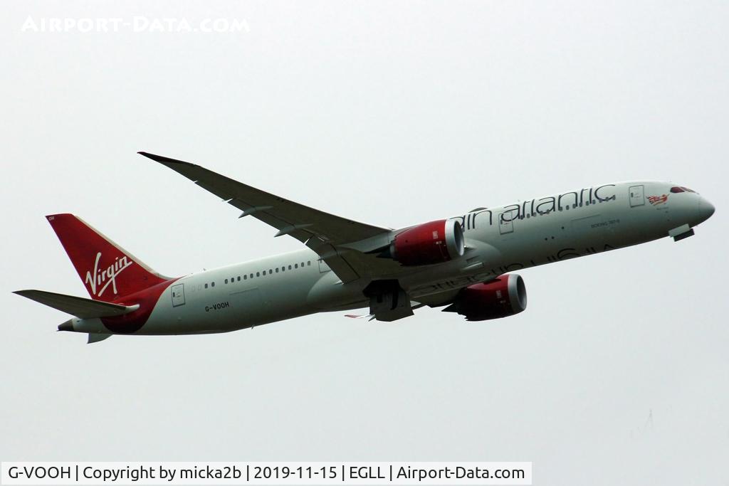 G-VOOH, 2015 Boeing 787-9 Dreamliner Dreamliner C/N 37968, Take off