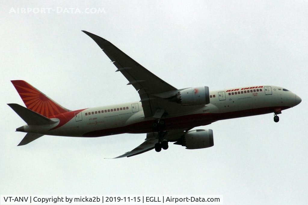 VT-ANV, 2015 Boeing 787-8 Dreamliner Dreamliner C/N 36293, Take off