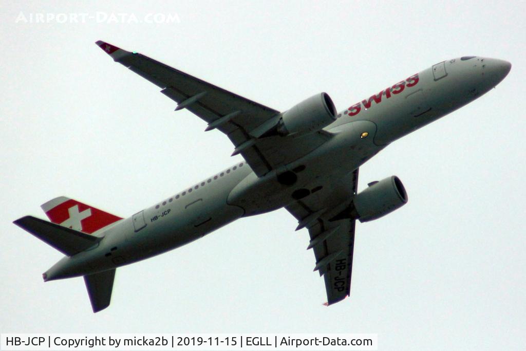HB-JCP, 2018 Airbus A220-300 C/N 55036, Take off