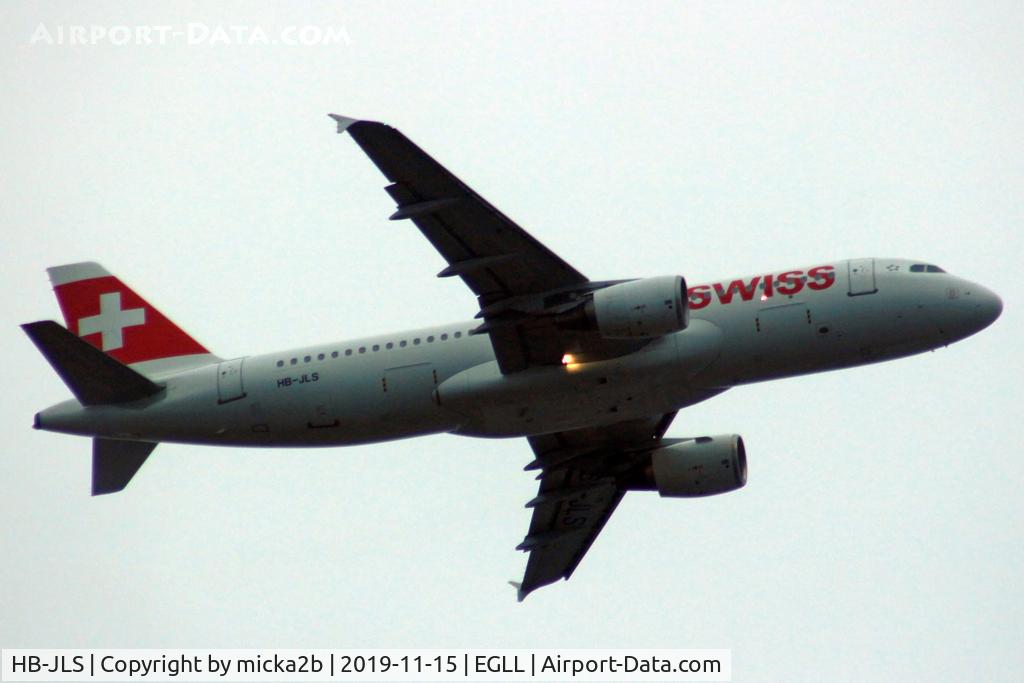 HB-JLS, 2012 Airbus A320-214 C/N 5069, Take off