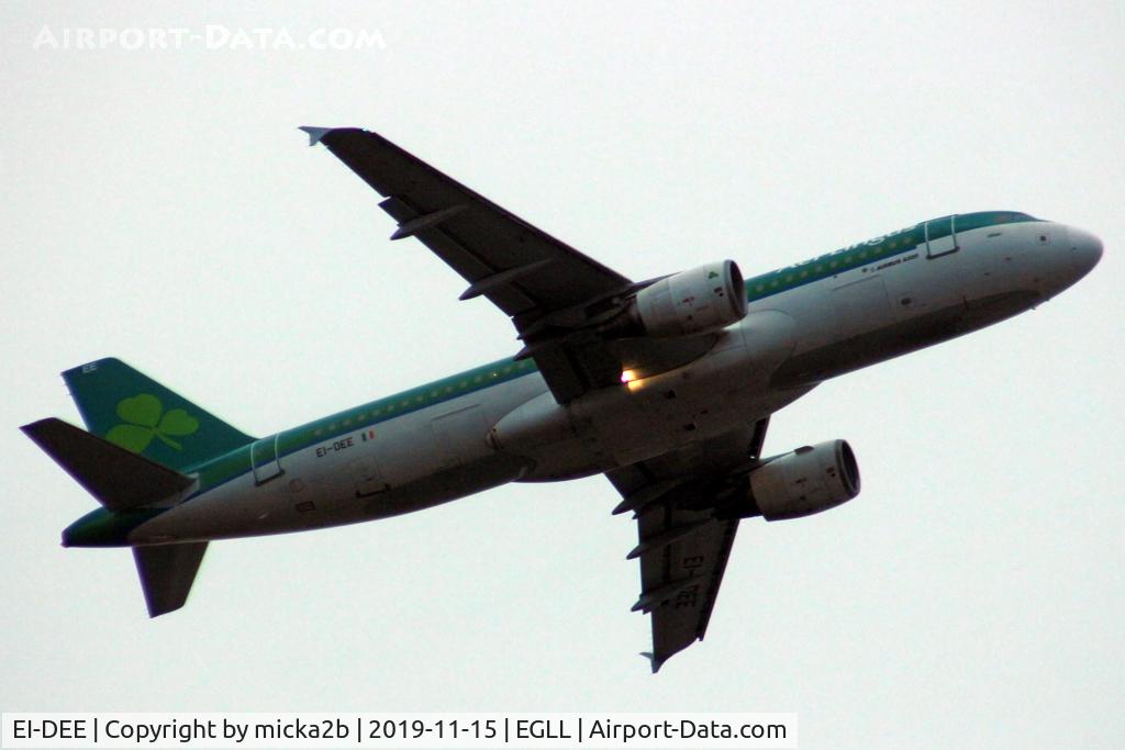 EI-DEE, 2004 Airbus A320-214 C/N 2250, Take off