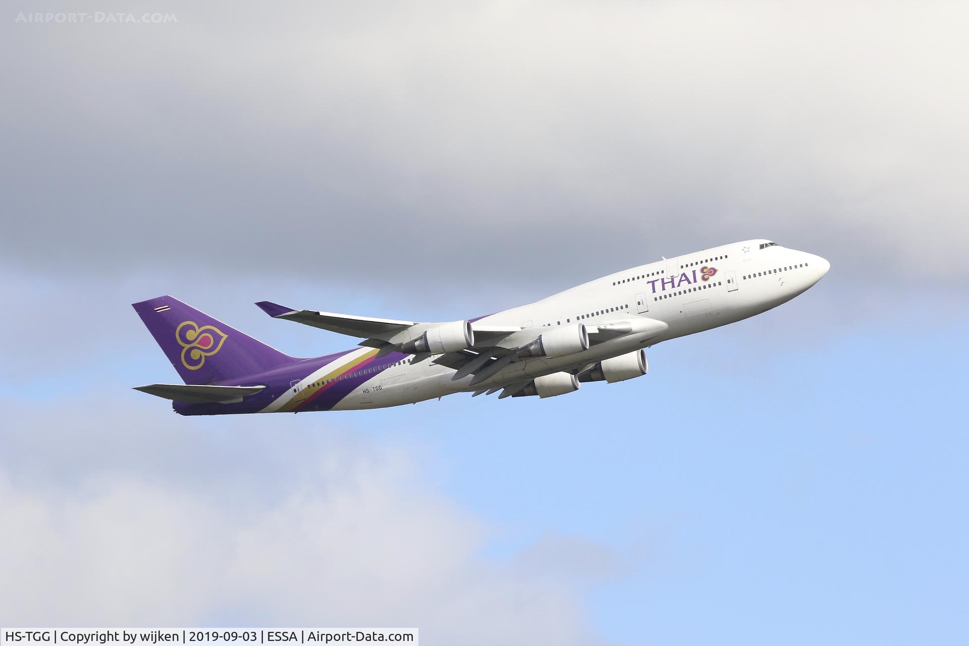 HS-TGG, 2003 Boeing 747-4D7 C/N 33771, RWY 19R