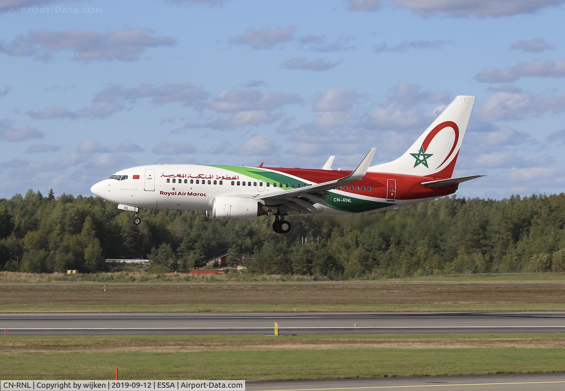 CN-RNL, 1999 Boeing 737-7B6 C/N 28982, RWY 26