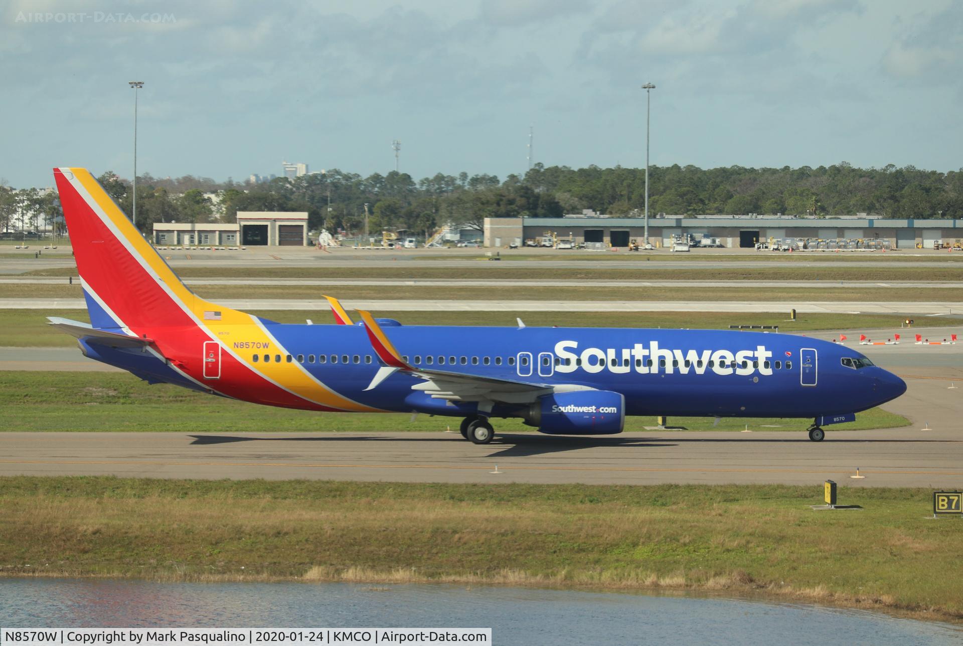 N8570W, 2018 Boeing 737-8H4 C/N 36952, Boeing 737-8H4