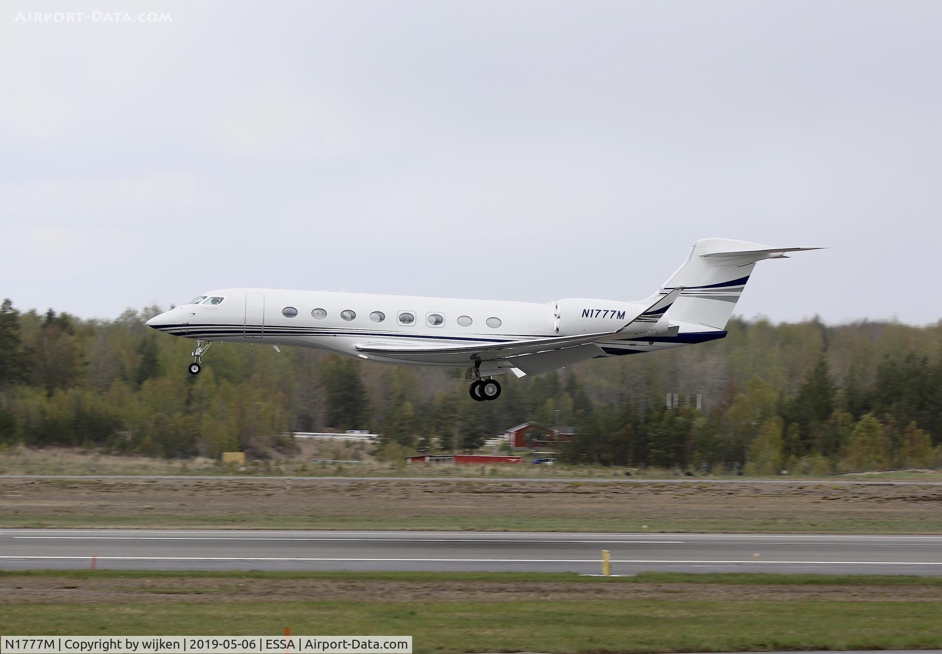 N1777M, 2014 Gulfstream Aerospace G650 (G-VI) C/N 6094, RWY 26