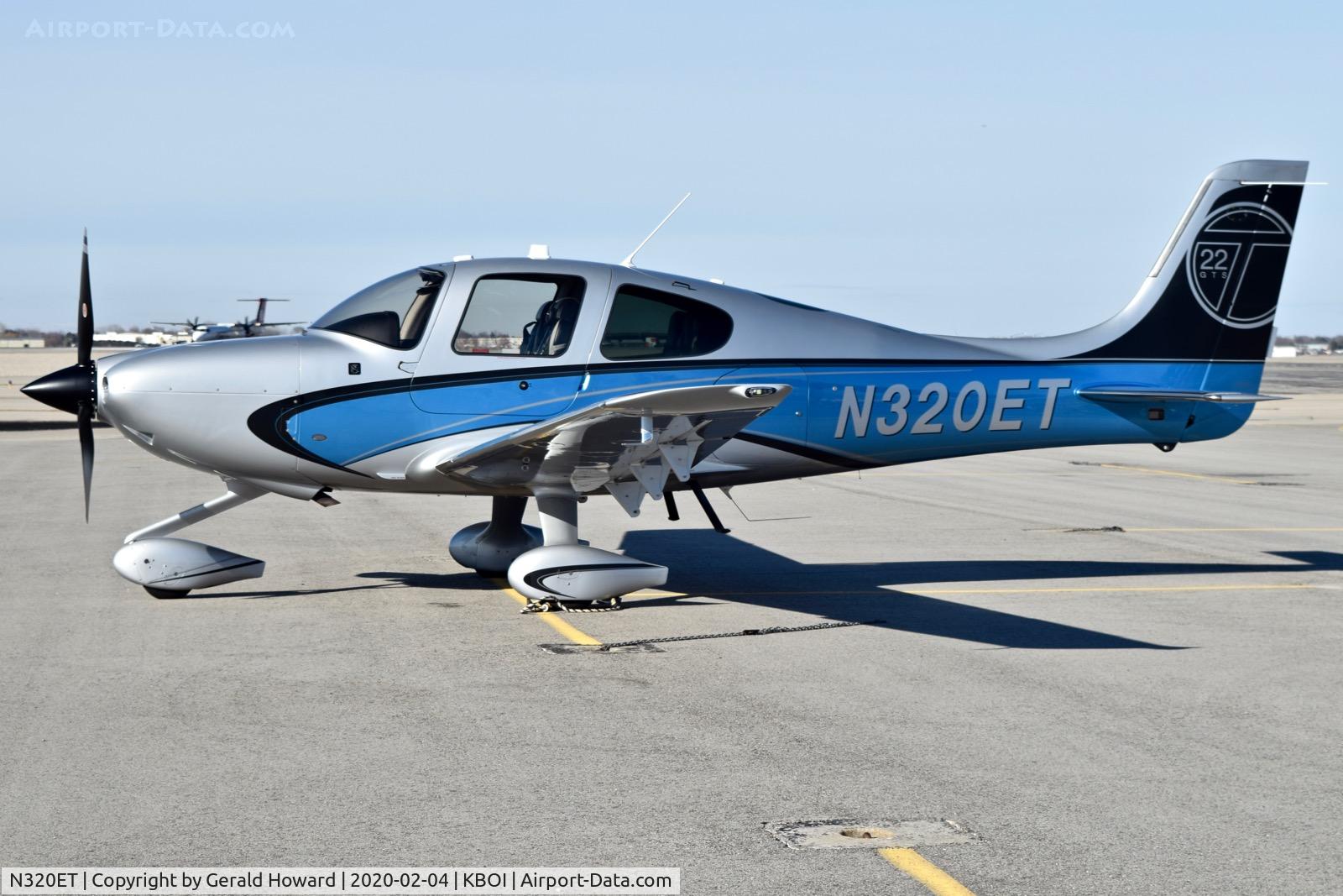 N320ET, 2014 Cirrus SR22T C/N 0792, Parked on north GA ramp.
