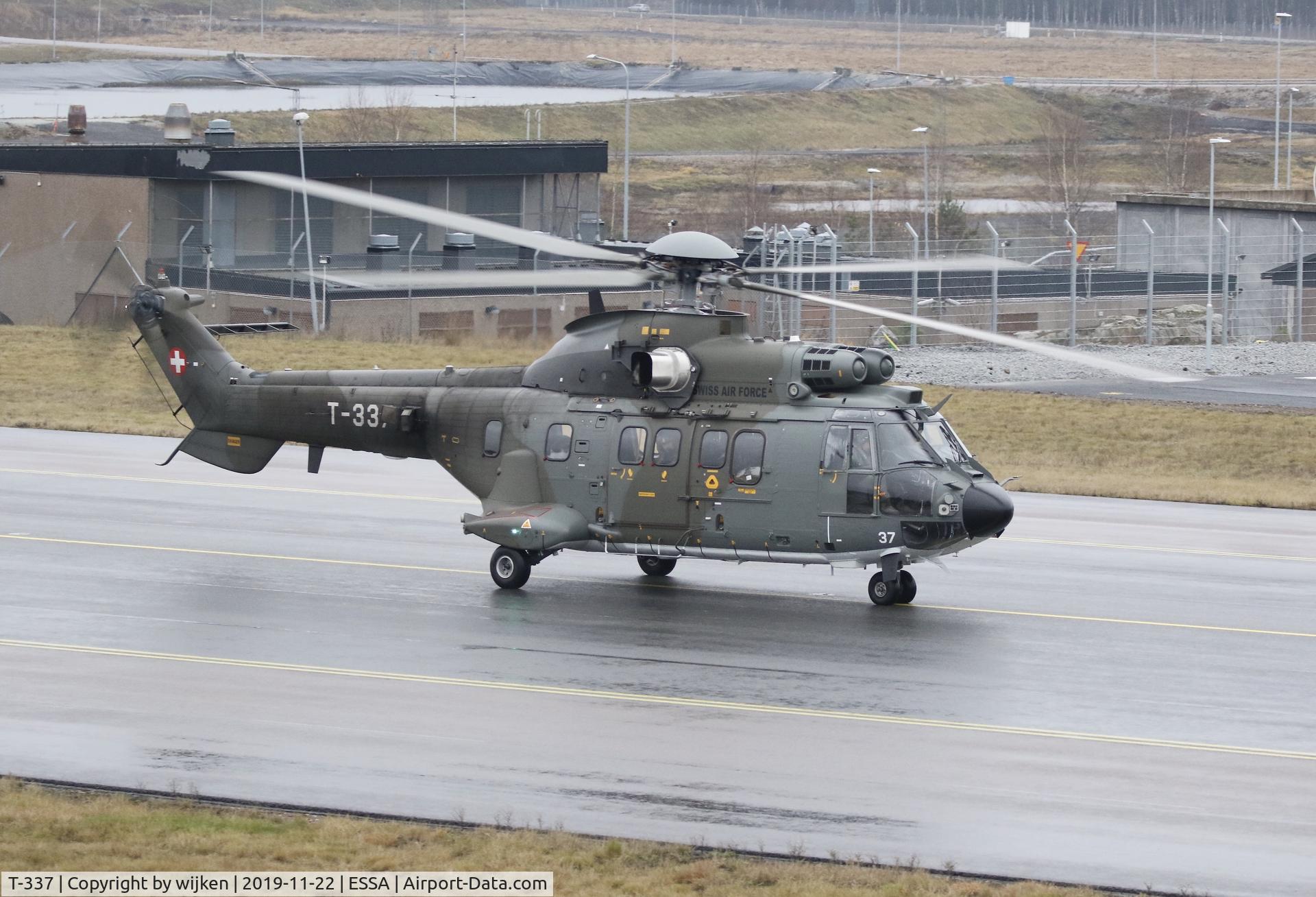 T-337, 2001 Eurocopter AS-532UL Cougar C/N 2542/MIS022, Taxiway W