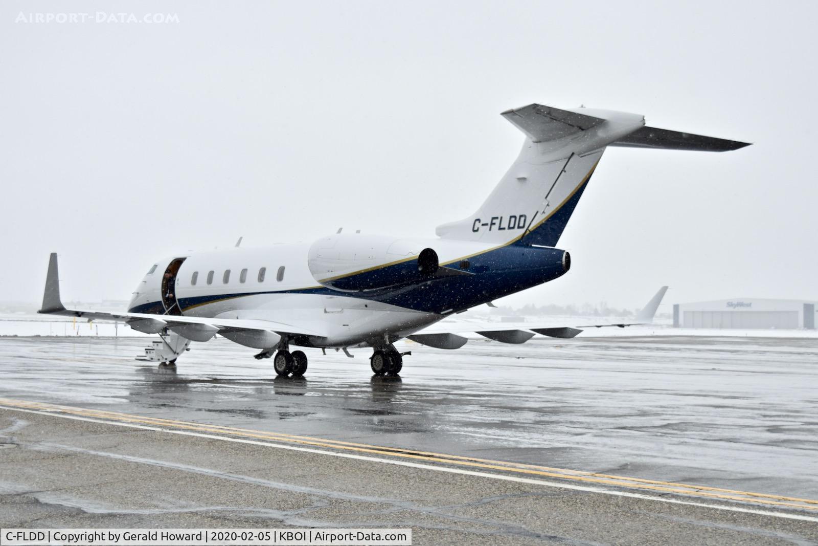 C-FLDD, 2008 Bombardier Challenger 300 (BD-100-1A10) C/N 20238, Parked on the U. S. Customs ramp.