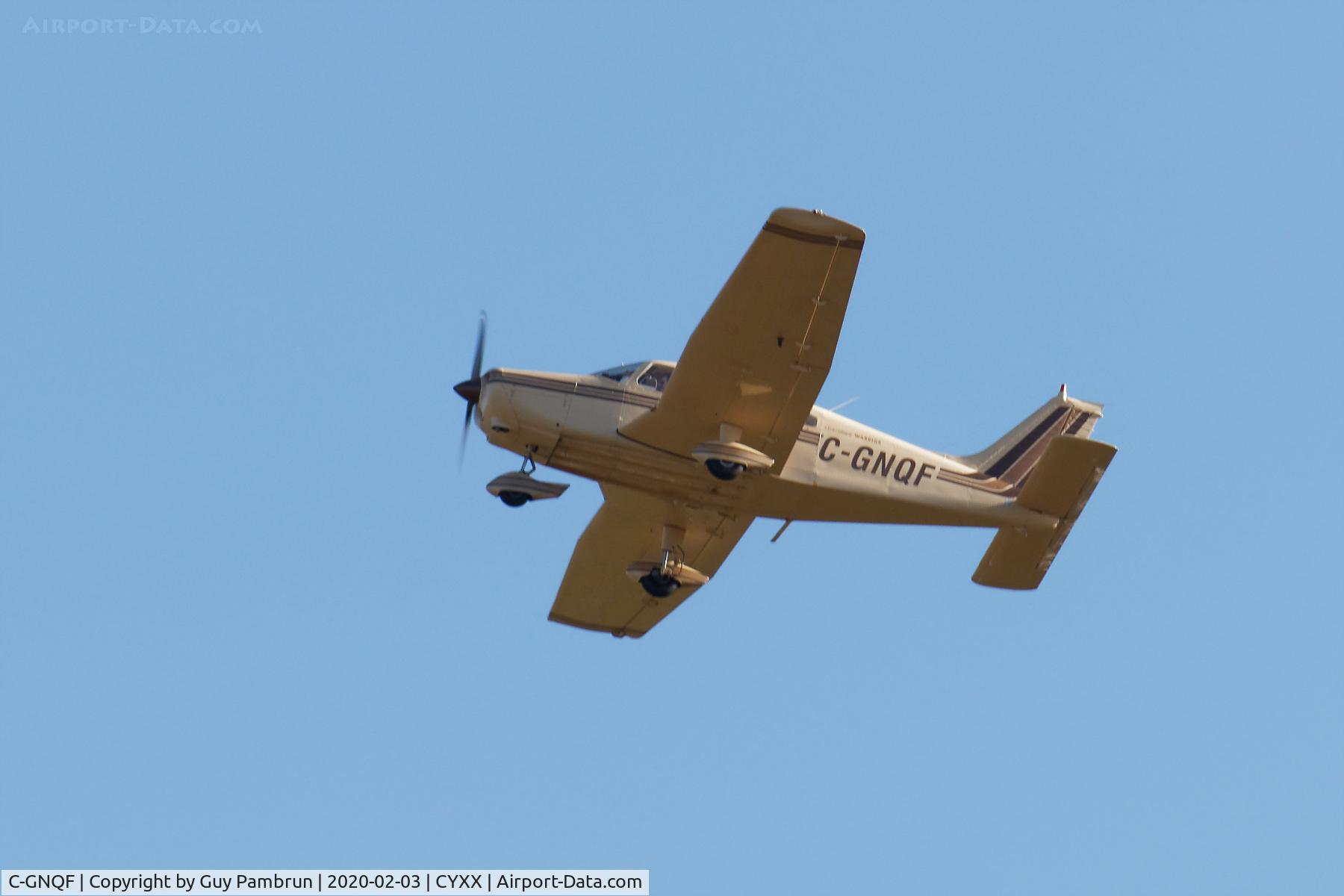 C-GNQF, 1975 Piper PA-28-151 C/N 287515353, Departing