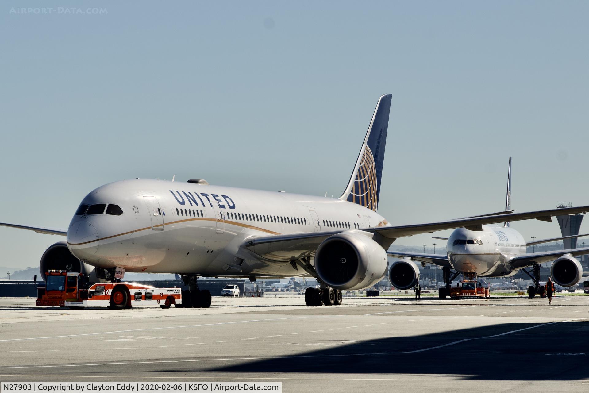 N27903, 2012 Boeing 787-8 Dreamliner C/N 34823, SFO 2020.