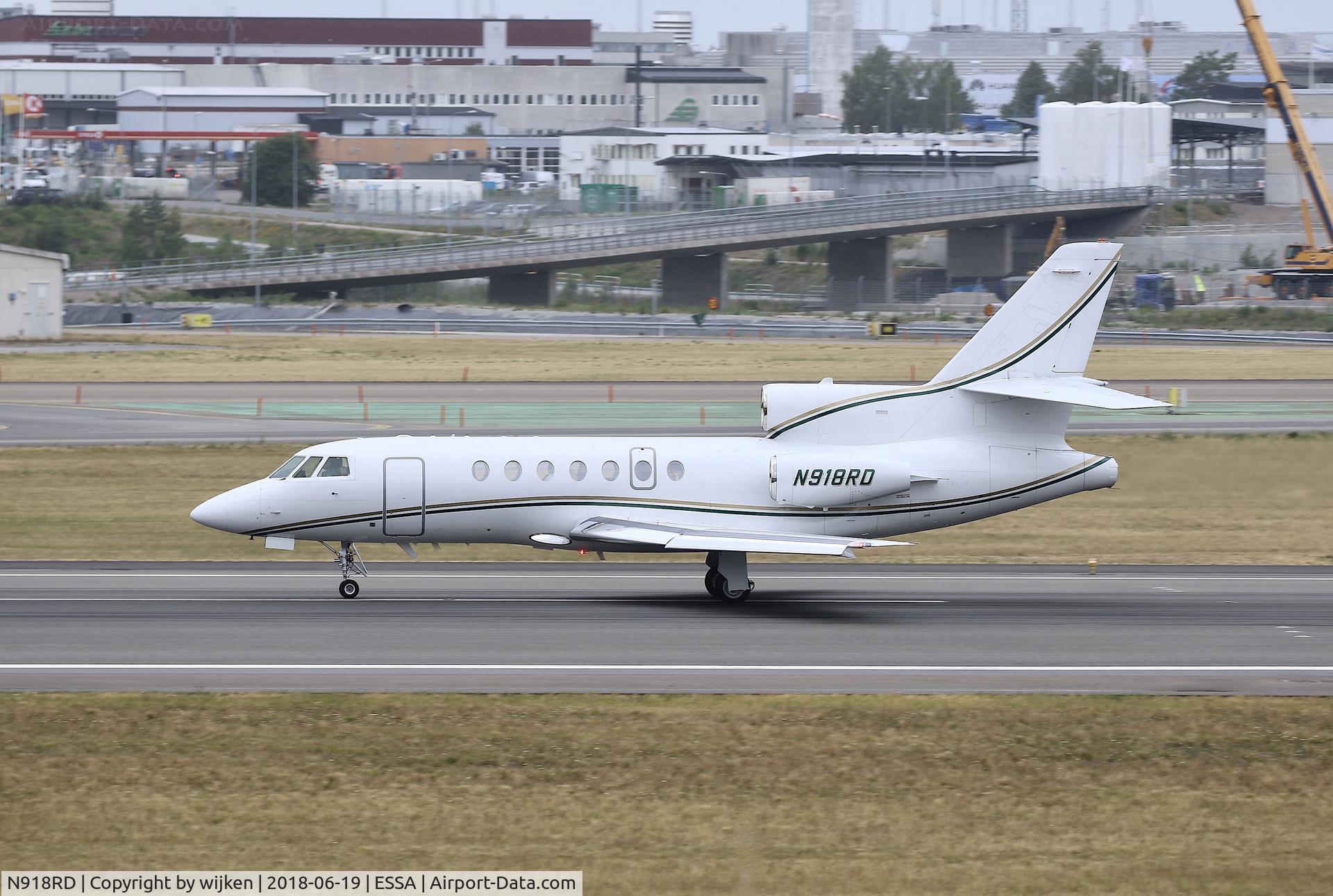 N918RD, 2002 Dassault Mystere Falcon 50 C/N 328, RWY 19L