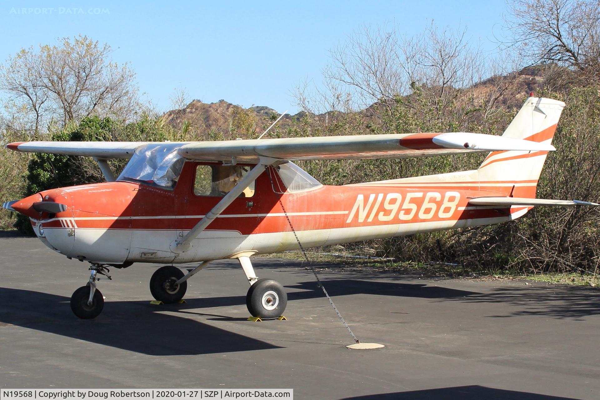 N19568, 1973 Cessna 150L C/N 15074492, 1973 Cessna 150L, Continental O-200 100Hp, on River Ramp