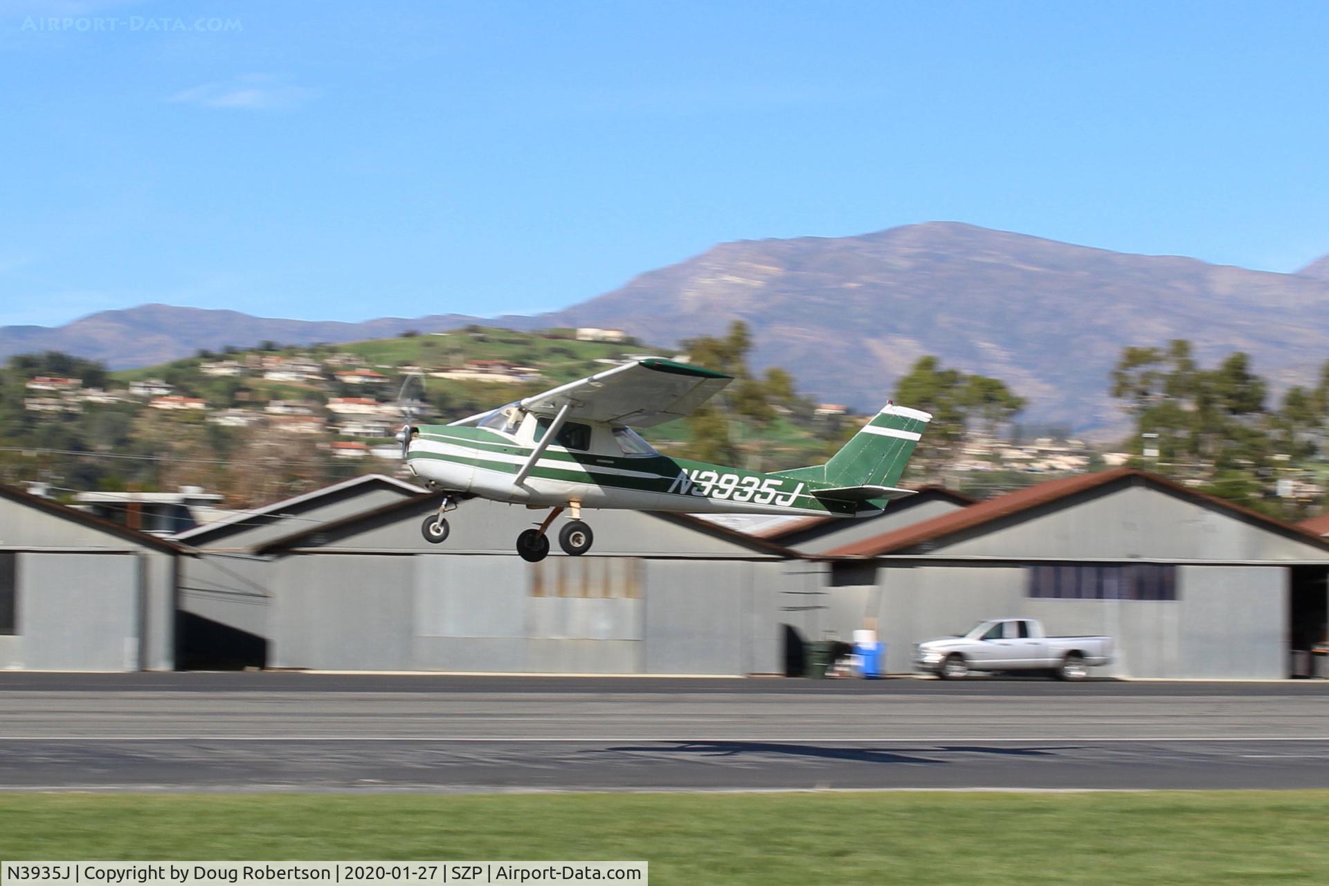 N3935J, 1966 Cessna 150G C/N 15065235, 1966 Cessna 150G, Continental O-200 100 Hp, takeoff climb Rwy 22