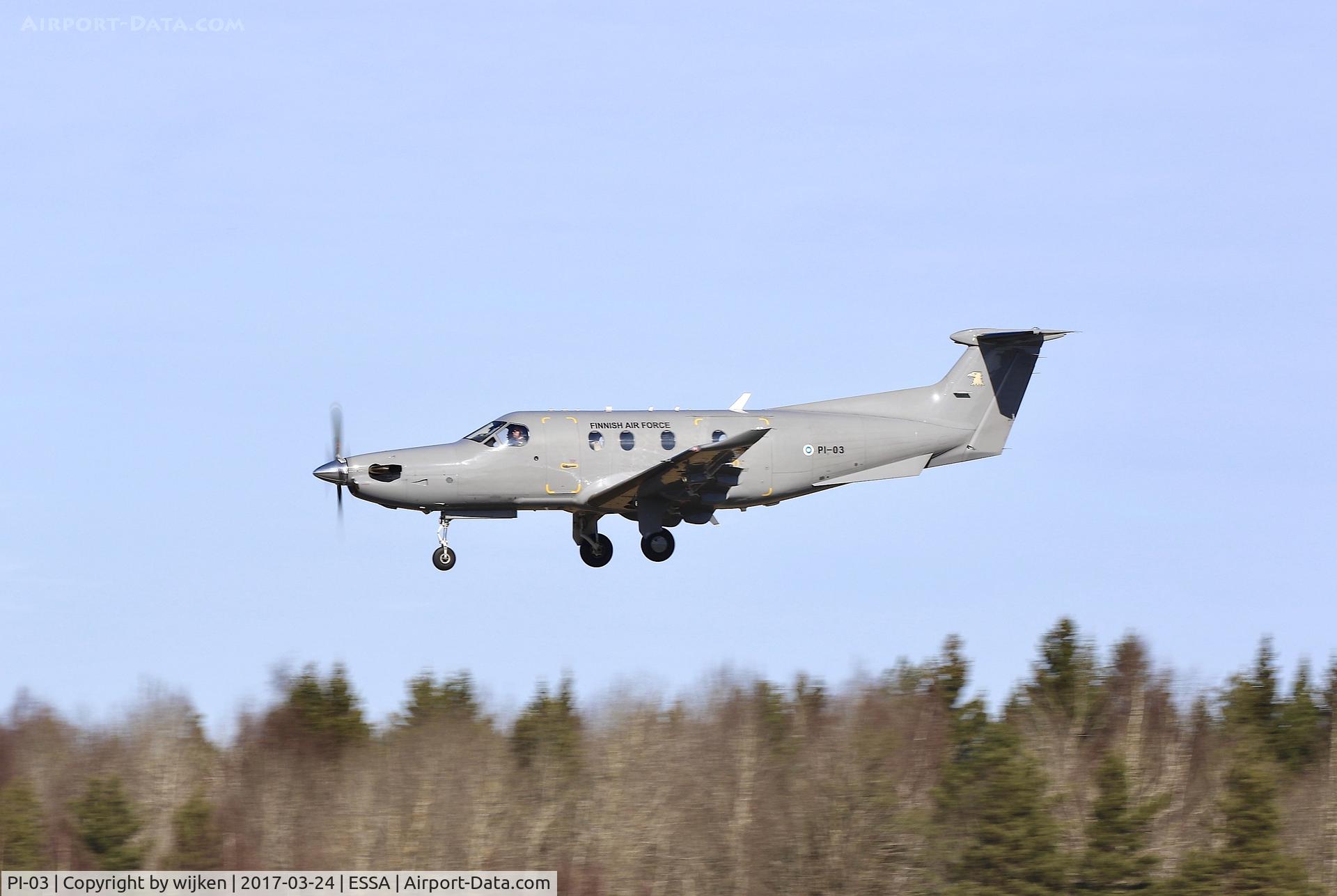 PI-03, 2010 Pilatus PC-12/47E C/N 1213, RWY 26