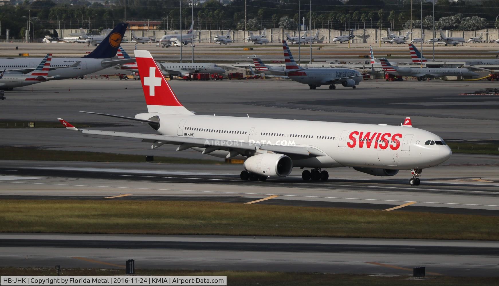 HB-JHK, 2011 Airbus A330-343X C/N 1276, MIA 2016