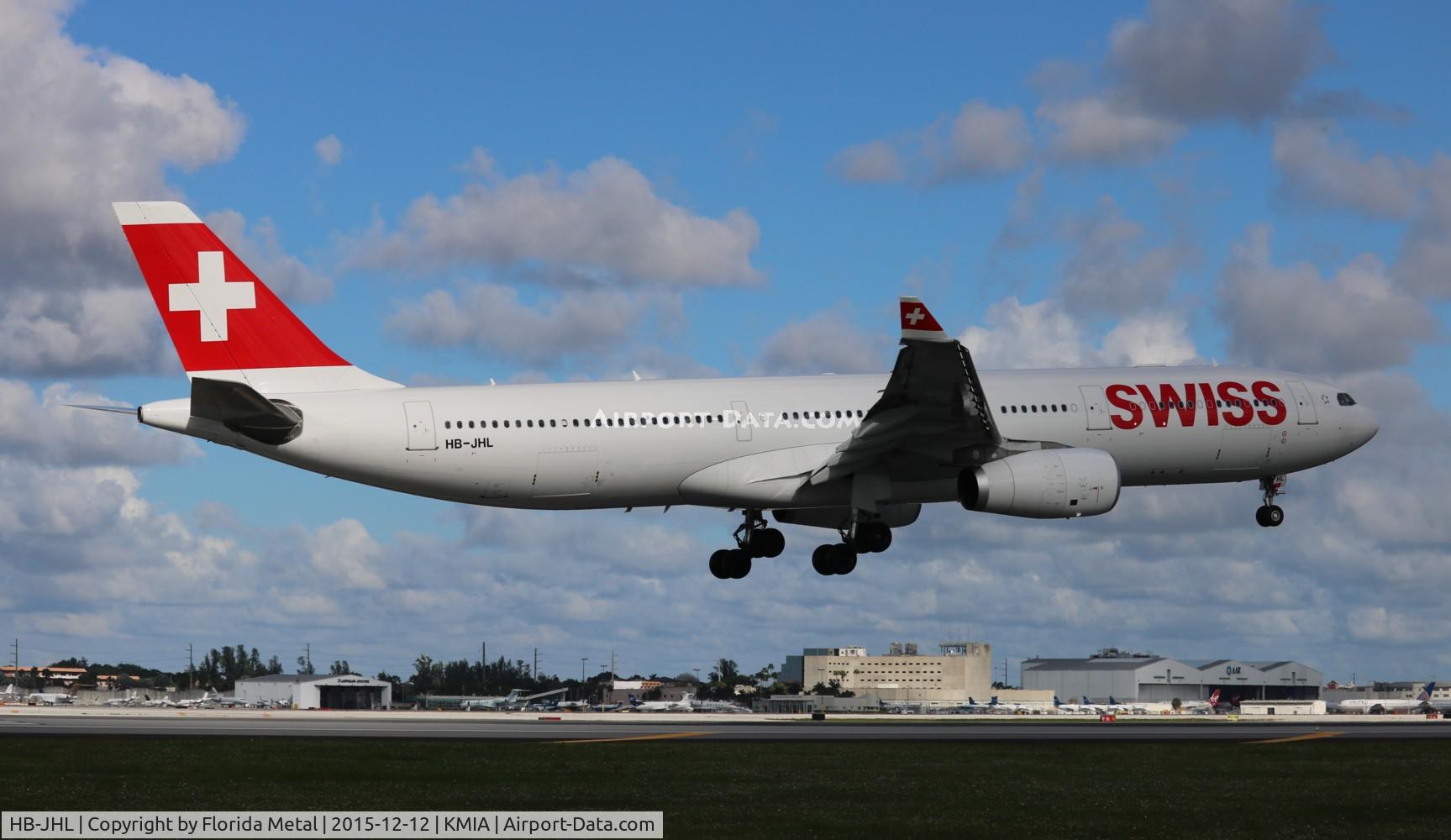 HB-JHL, 2011 Airbus A330-343X C/N 1290, MIA 2015