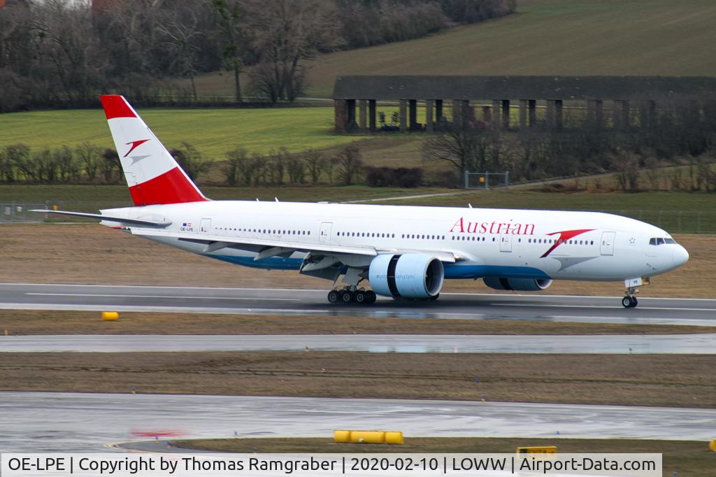 OE-LPE, 1998 Boeing 777-2Q8/ER C/N 27607, Austrian Airlines Boeing 777-200