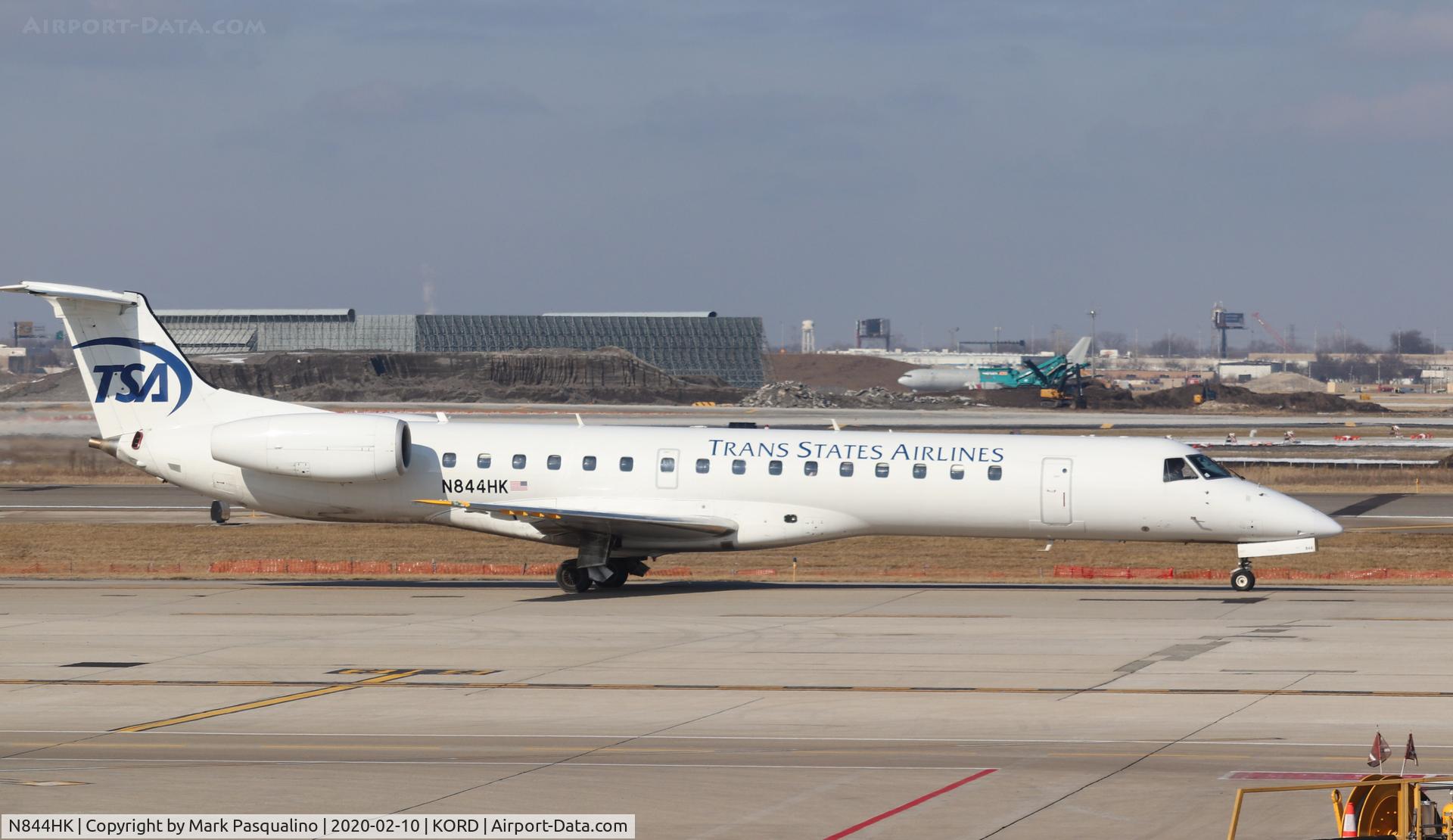 N844HK, 2004 Embraer ERJ-145LR (EMB-145LR) C/N 14500838, EMB-145LR