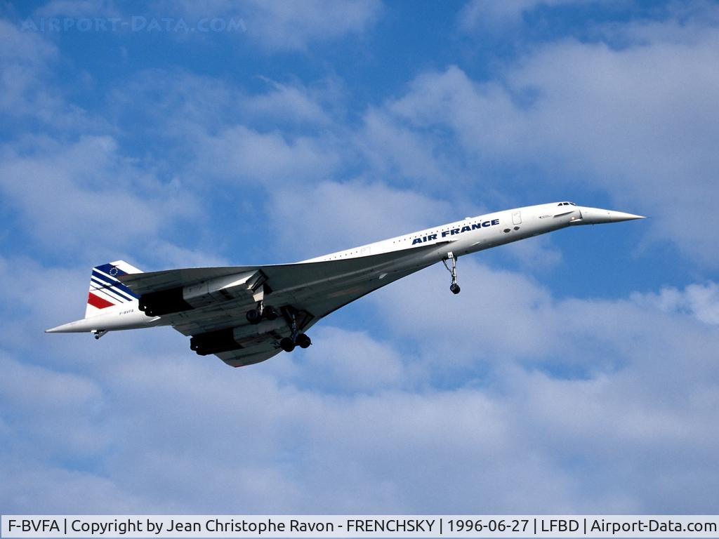 F-BVFA, 1976 Aerospatiale-BAC Concorde 101 C/N 5, ast flight 6/12/2003 CDG-IAD on display at Udvar-Hazy, National Air & Space Museum, VA