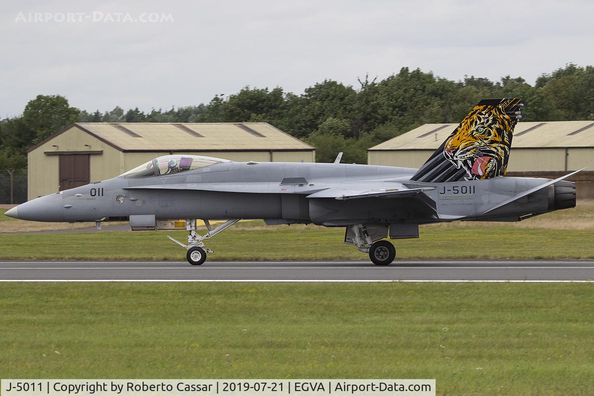J-5011, McDonnell Douglas F/A-18C Hornet C/N 1351, RIAT19