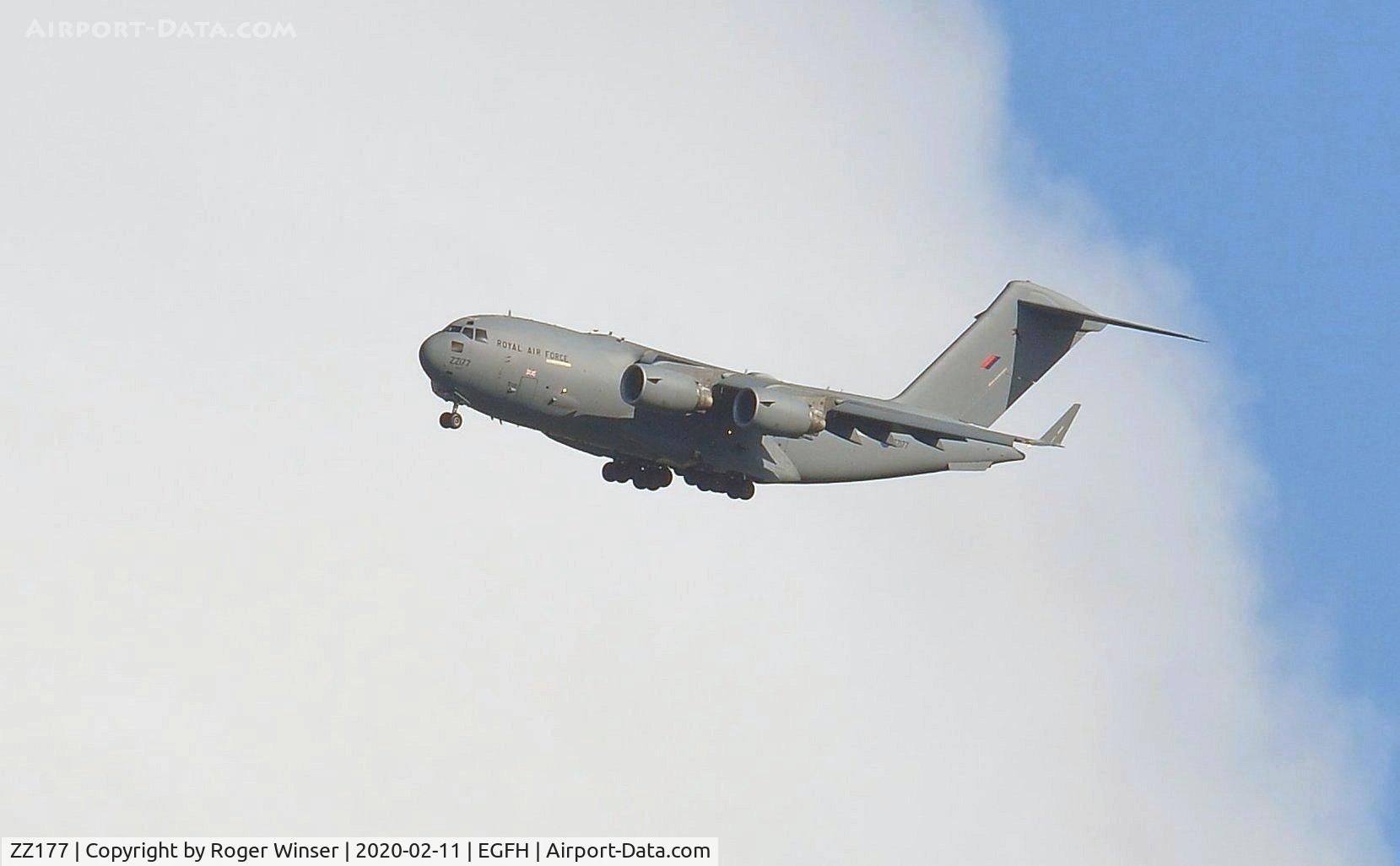 ZZ177, 2010 Boeing C-17A Globemaster III C/N F-227, C-17A aircraft coded 080207 of 99 Squadron RAF approaching Runway 22.