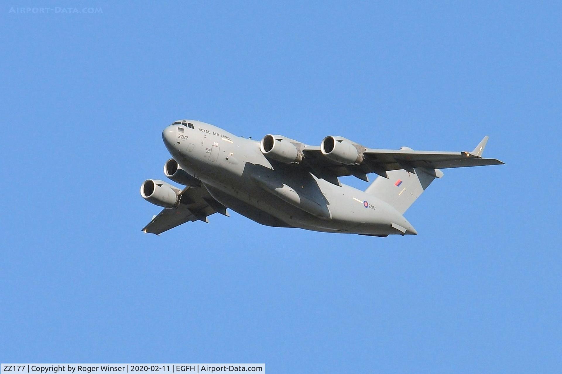 ZZ177, 2010 Boeing C-17A Globemaster III C/N F-227, C-17A aircraft of 99 Squadron RAF coded 080207 approaching Runway 22.