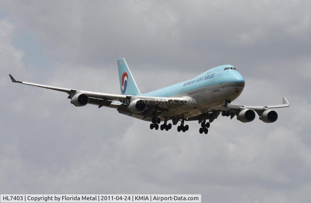 HL7403, 1998 Boeing 747-4B5F/SCD C/N 26408, MIA 2011