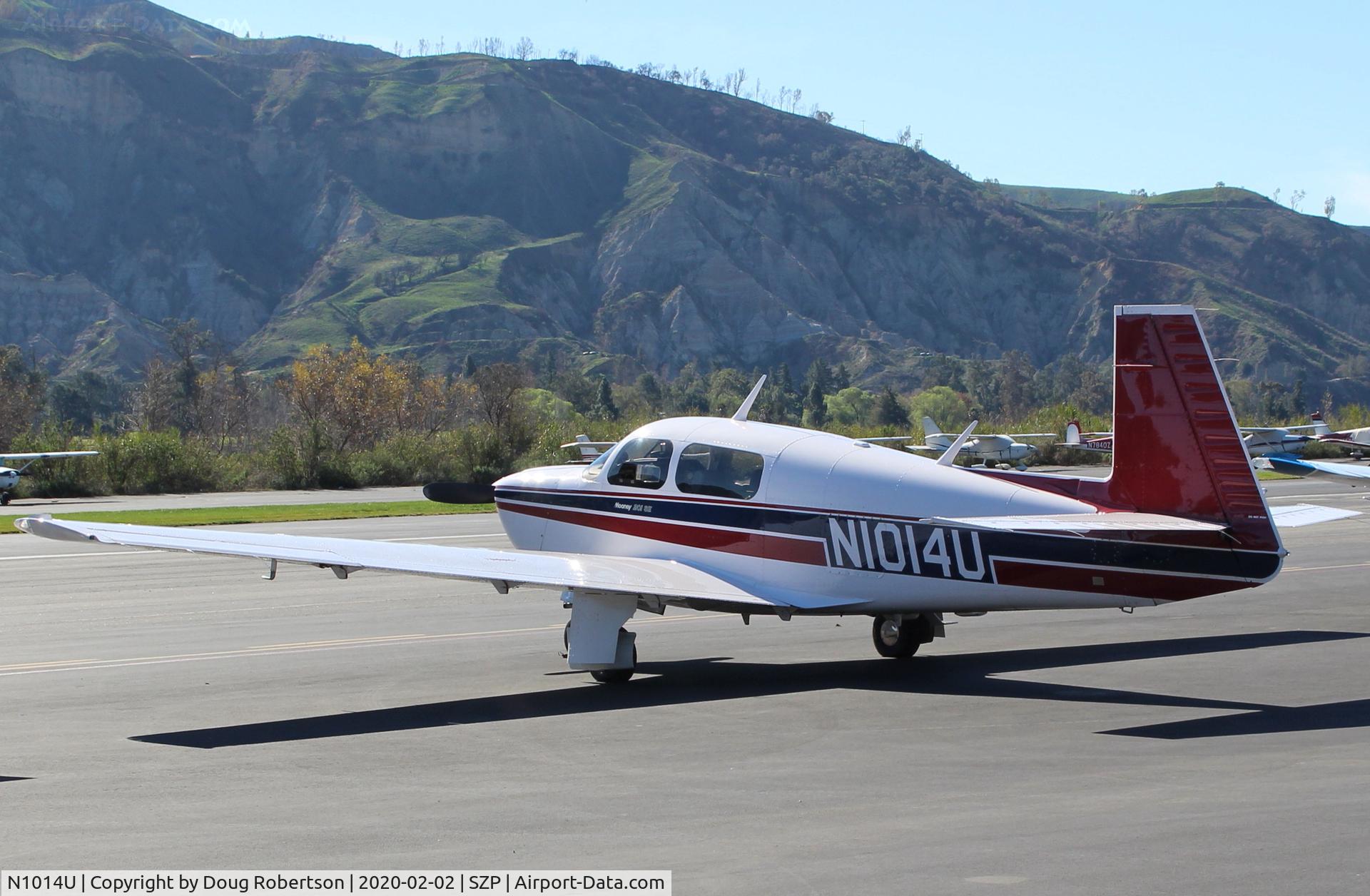 N1014U, 1989 Mooney M20J 201 C/N 24-3106, 1989 Mooney M20J 201, Lycoming IO-360-A1B6D 200 Hp, 28 volt electrical system. On Transient Ramp