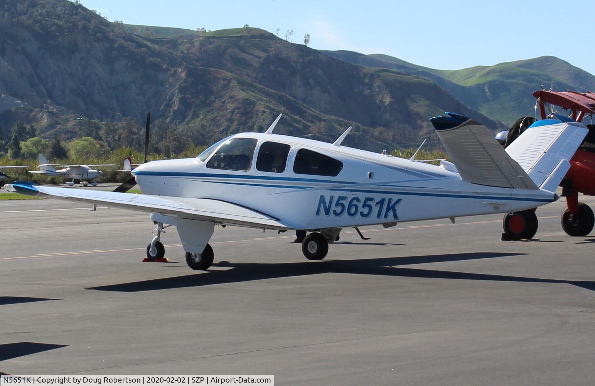 N5651K, 1964 Beech S35 Bonanza C/N D-7402, 1964 Beech S35 BONANZA, Continental IO-520-B 285 Hp, ruddervators cuff mod installed, on Transient Ramp