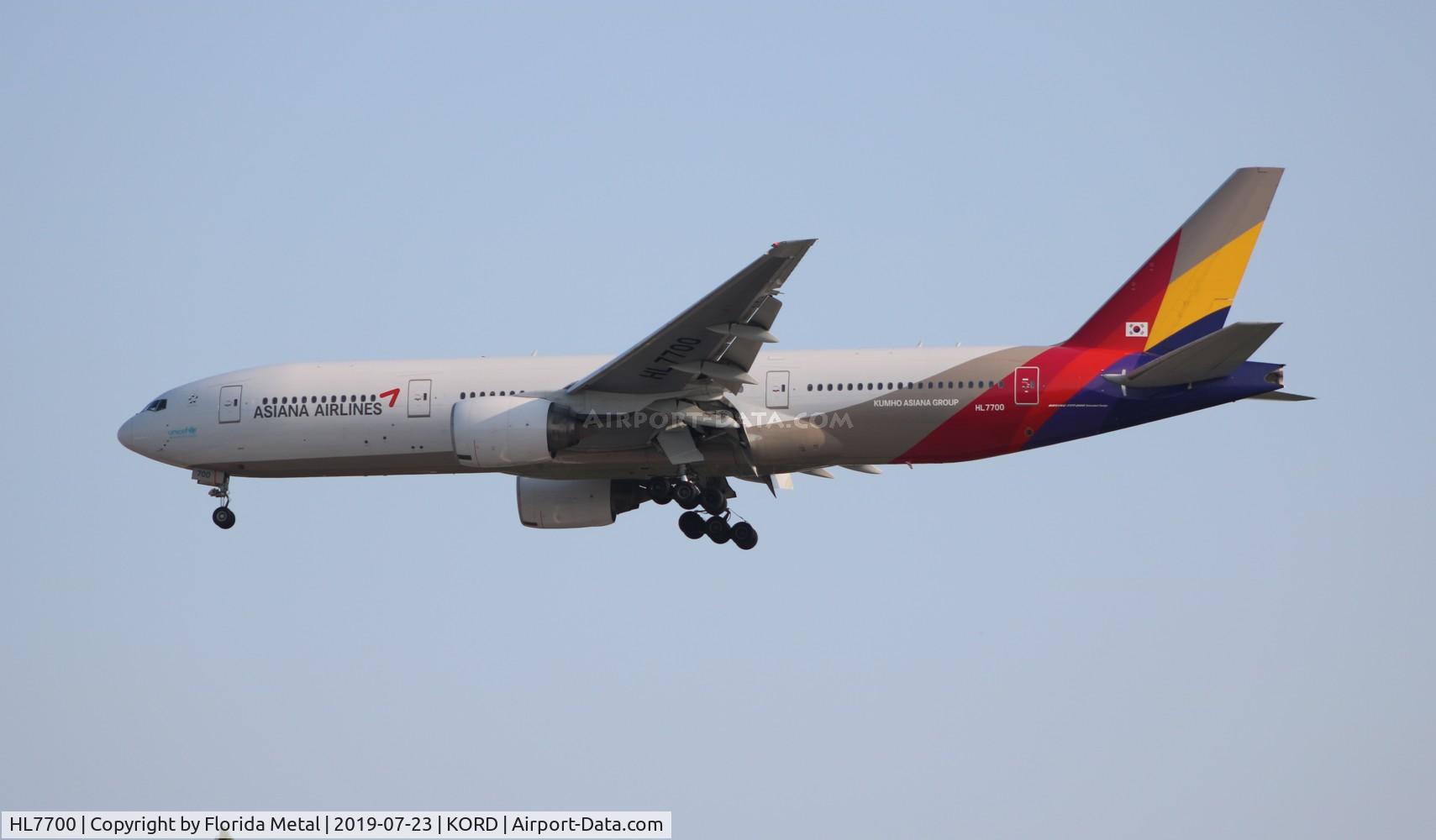 HL7700, Boeing 777-28E/ER C/N 30859, ORD 2019