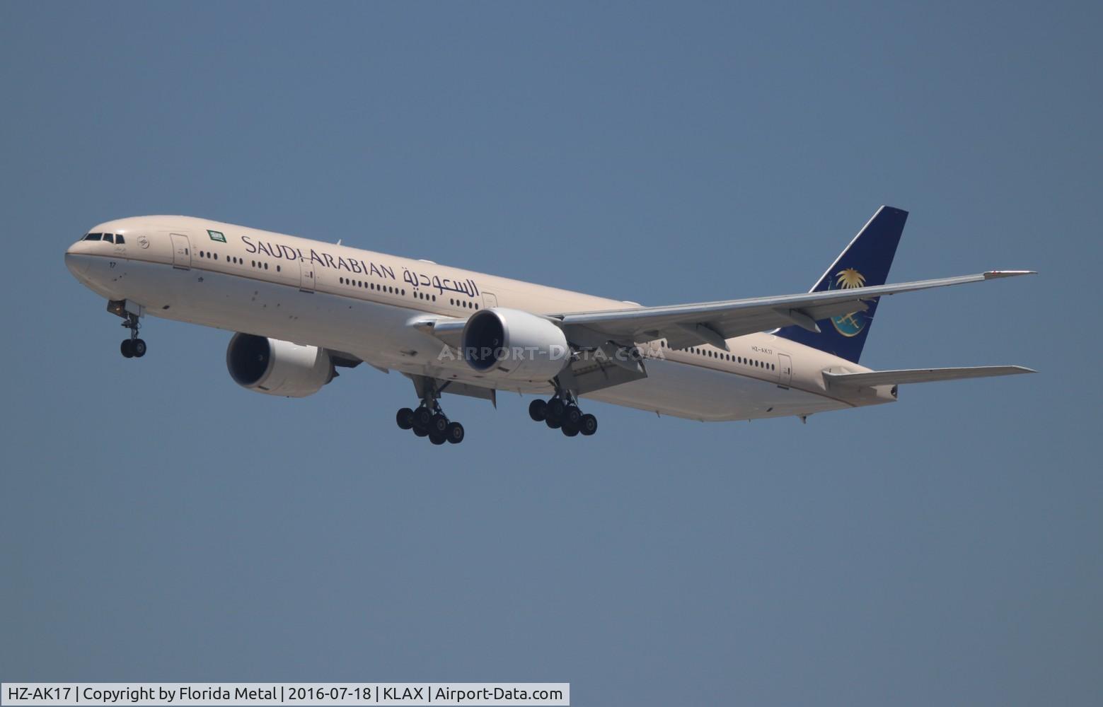 HZ-AK17, 2013 Boeing 777-368/ER C/N 41054, LAX 2016