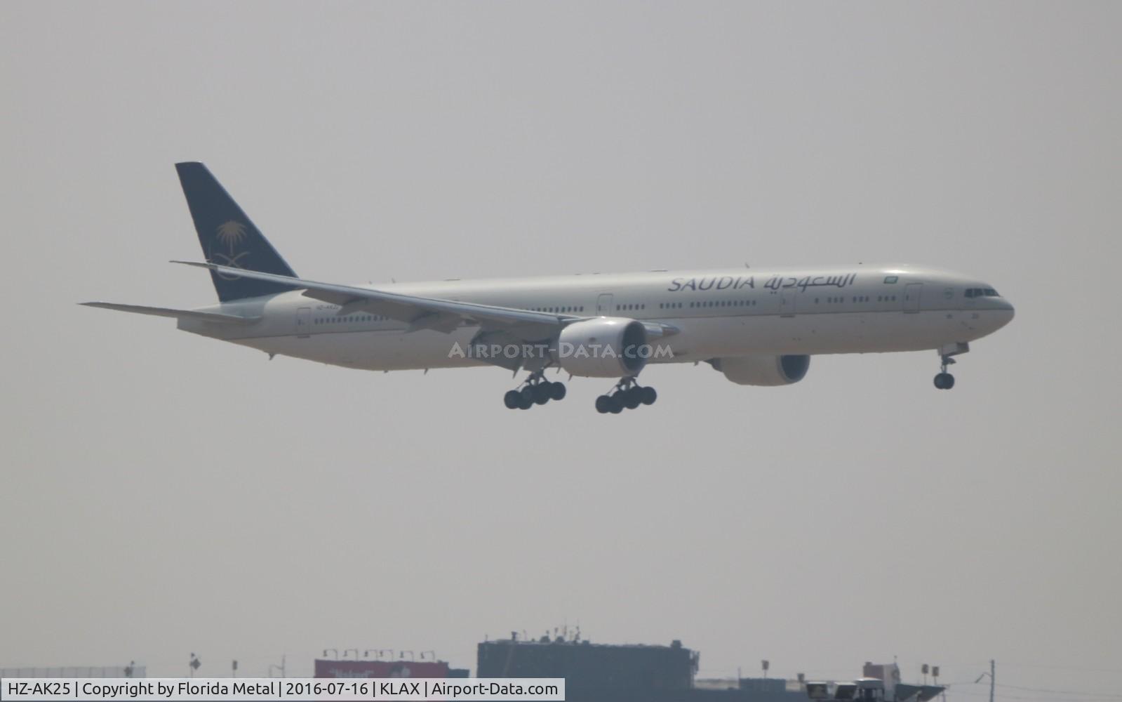 HZ-AK25, 2015 Boeing 777-368/ER C/N 42263, LAX 2016