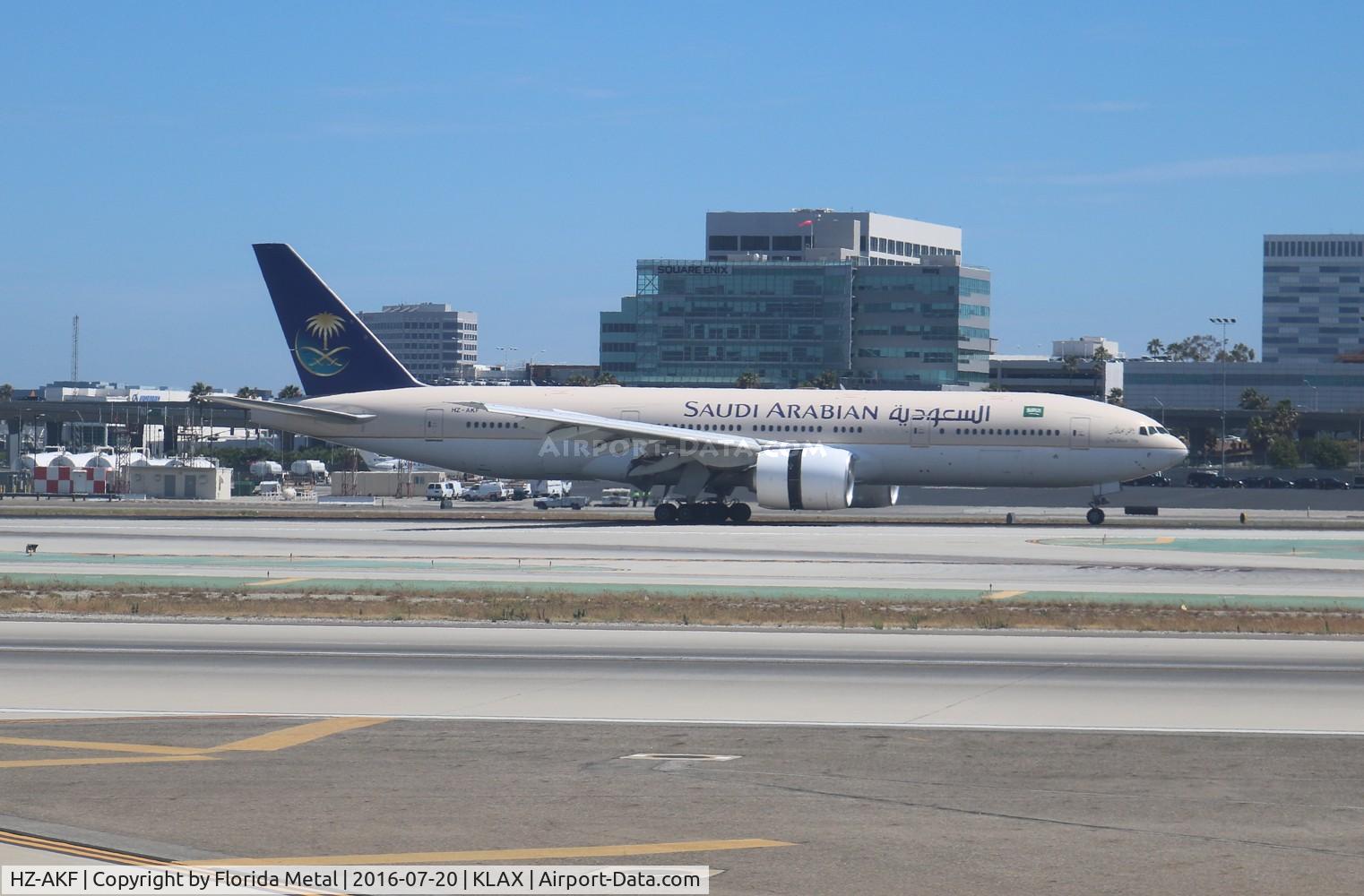 HZ-AKF, 1998 Boeing 777-268/ER C/N 28349, LAX 2016