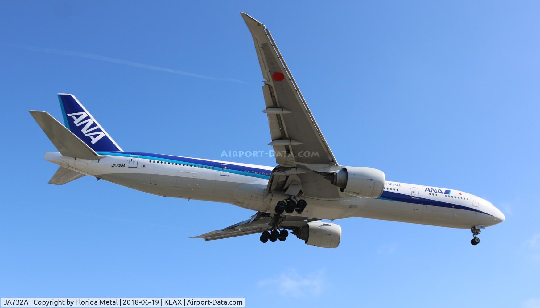 JA732A, 2005 Boeing 777-381/ER C/N 27038, LAX 2018