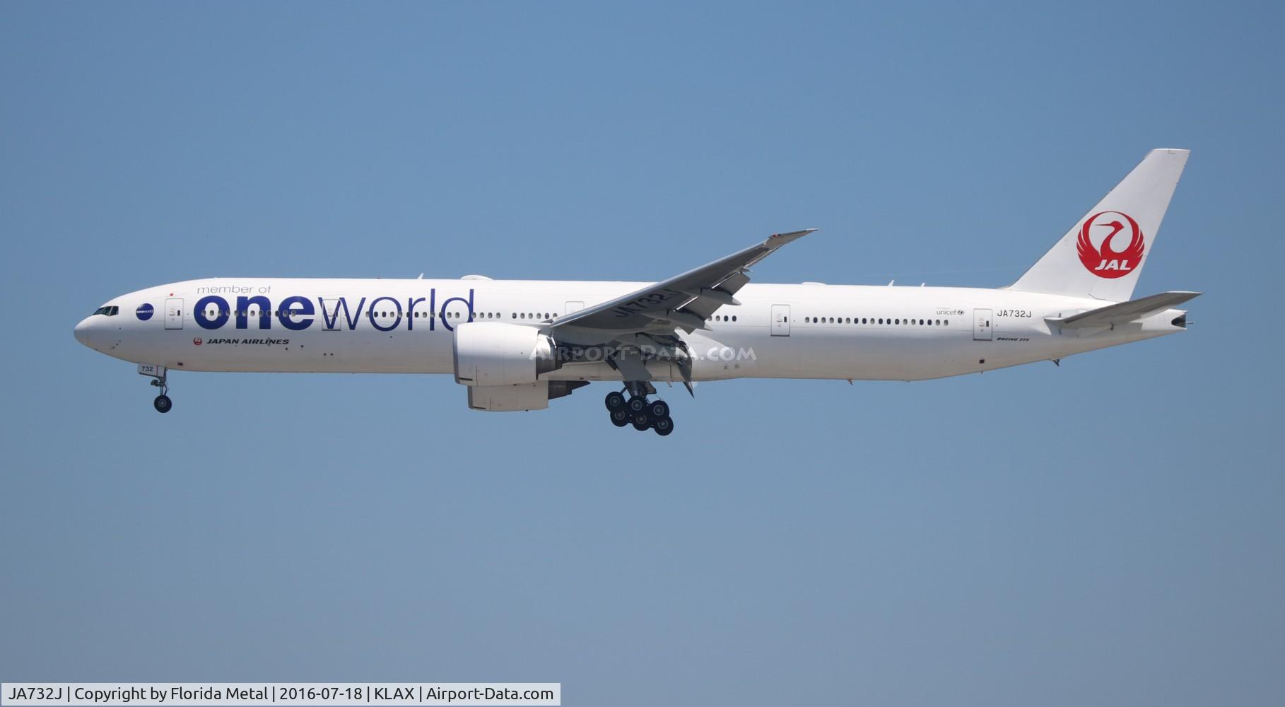 JA732J, 2002 Boeing 777-346/ER C/N 32430, LAX 2016