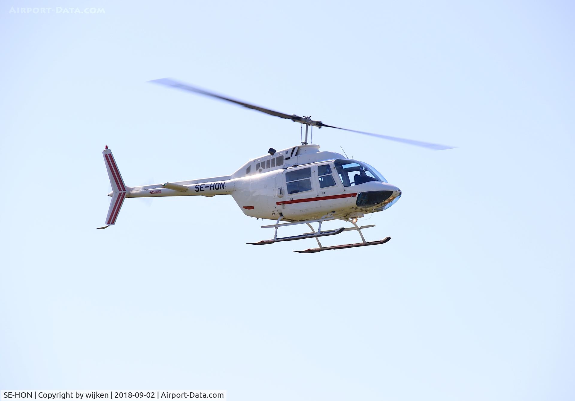 SE-HON, Bell 206B C/N 1593, Vallentuna