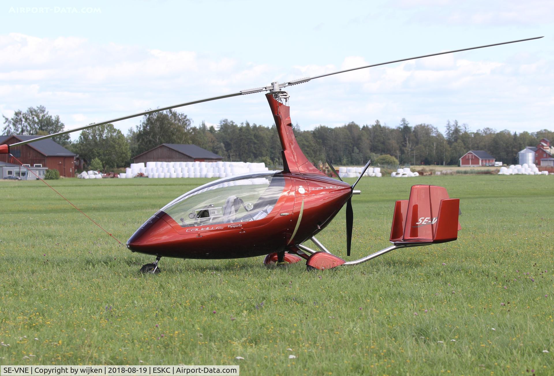 SE-VNE, 2009 AutoGyro Calidus C/N SE09C01, Sundbro