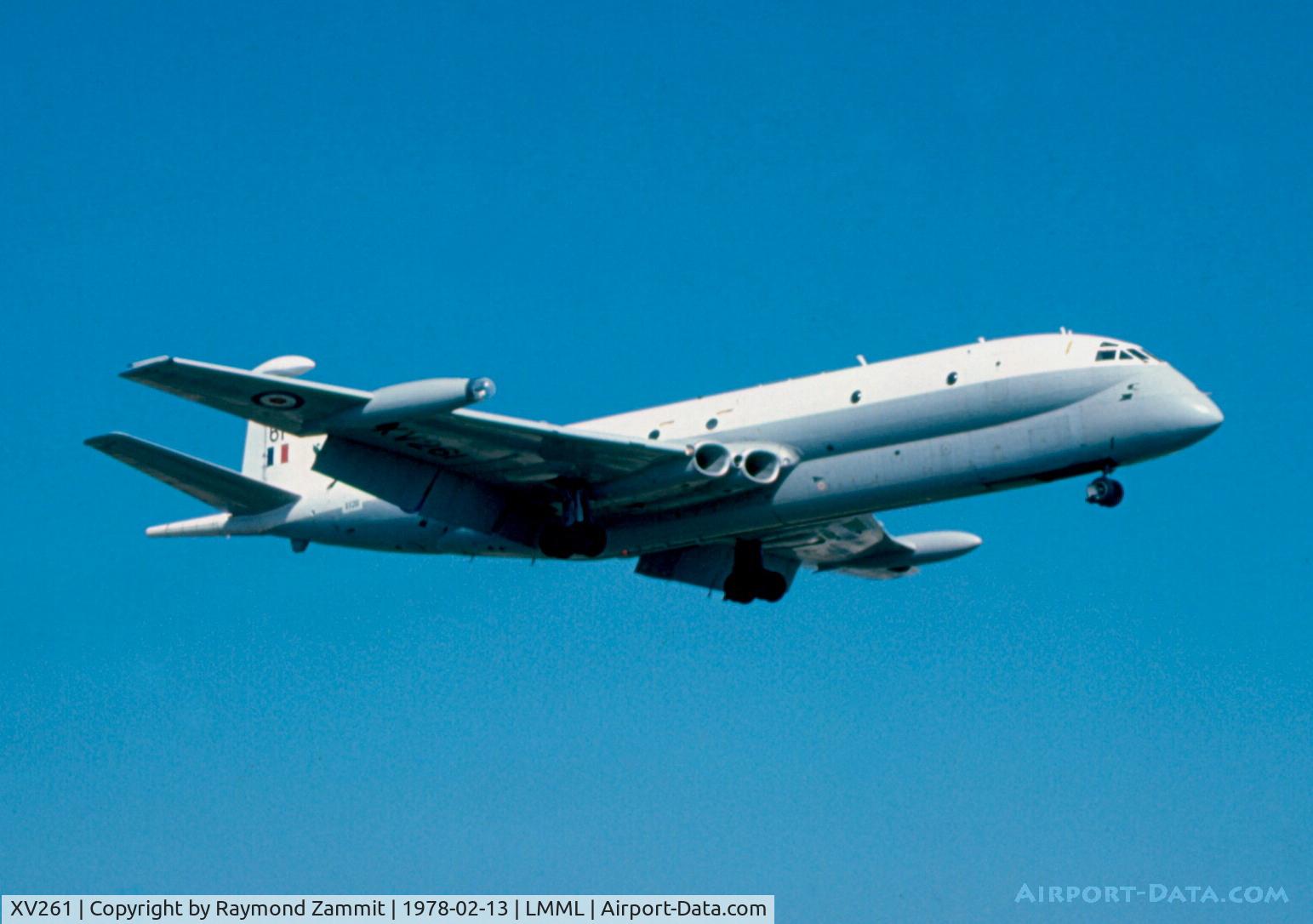XV261, Hawker Siddeley Nimrod MR.1 C/N 8036, Hawker Siddeley Nimrod MR1 XV261 from RAF Luqa Malta on one of it's touch and goes at RAF Luqa Malta