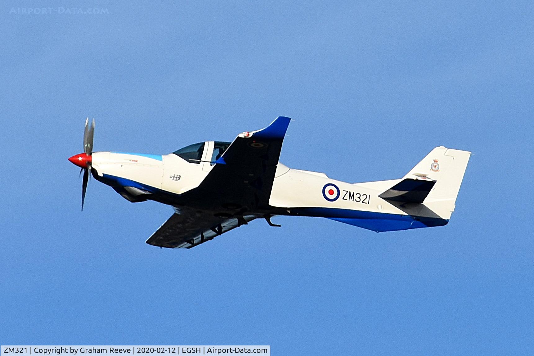 ZM321, 2017 Grob G-120TP-A Prefect T.1 C/N 11146, Departing from Norwich.