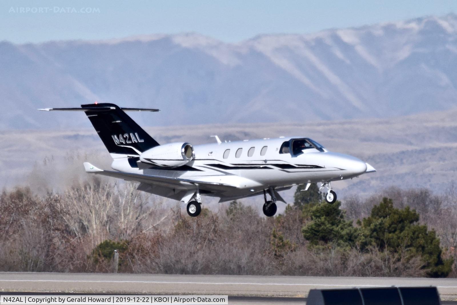 N42AL, 2014 Cessna 525 Citation M2 C/N 525-0839, Landing 10R.