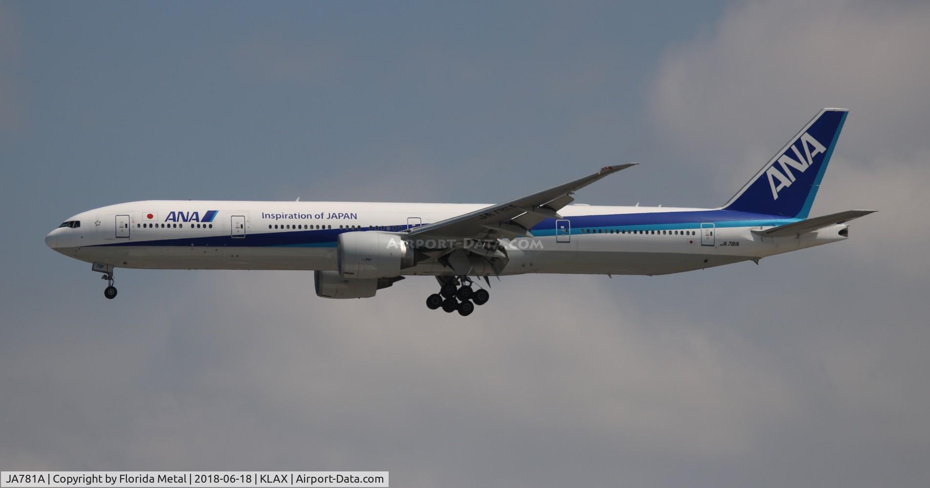JA781A, 2007 Boeing 777-381/ER C/N 27041, LAX 2018