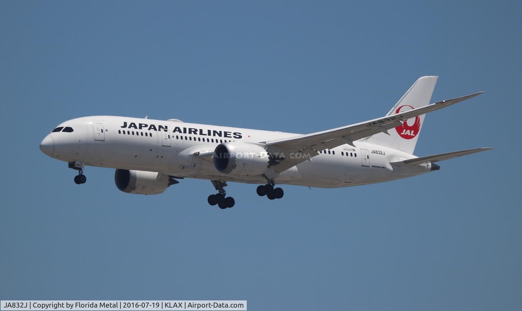 JA832J, 2013 Boeing 787-8 Dreamliner C/N 34844, LAX 2016